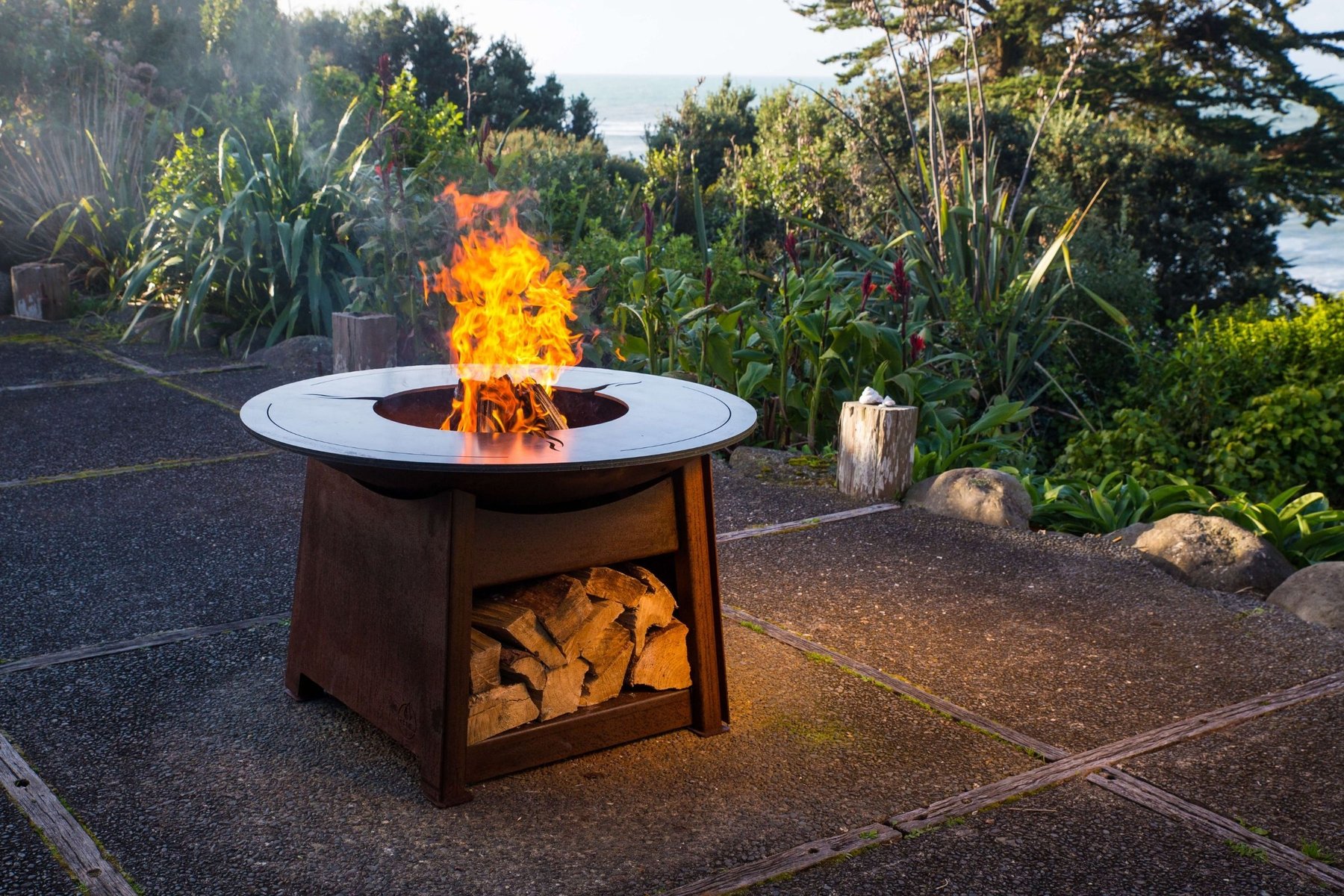 Outdoor heating options — A pros and cons comparison